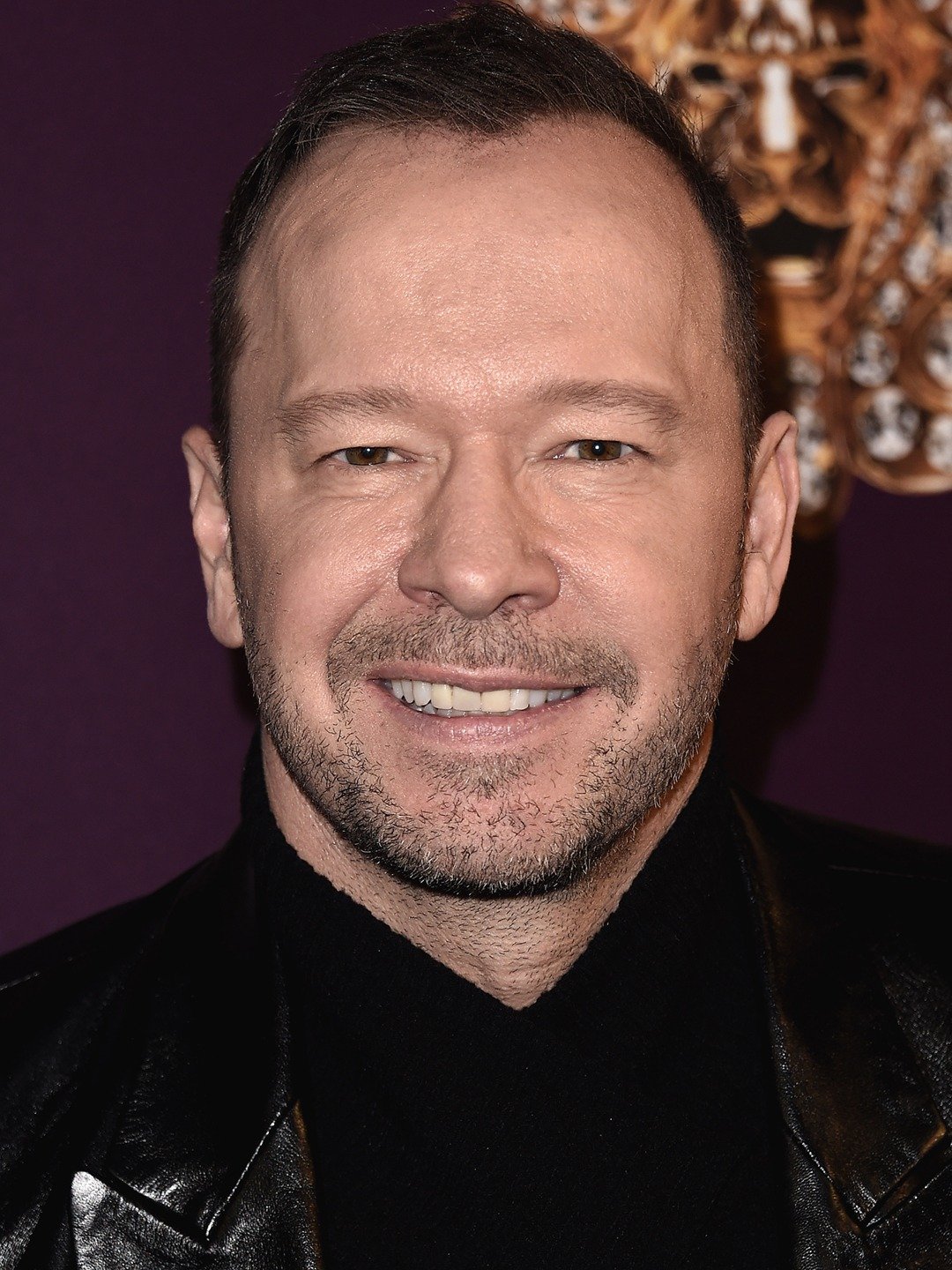 How tall is Donnie Wahlberg?